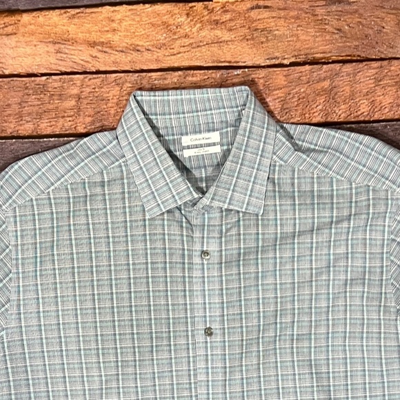 Calvin Klein Slim Fit 4 Way Stretch Mens Button Down Long Sleeve Shirt - Picture 2 of 6